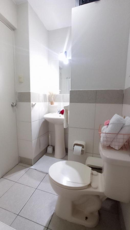 Apartmán Hab Pequena Bano Compartido La Paz 4 Lima Exteriér fotografie